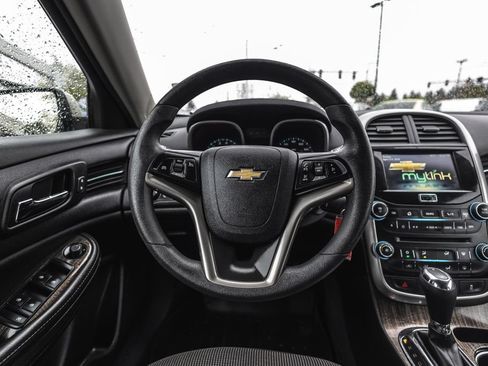 Used 2015 Chevrolet Malibu LT w/ Power Convenience Package FWD image 23