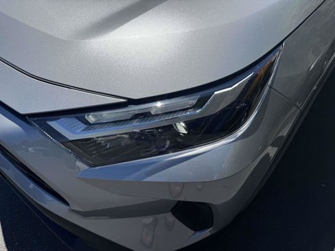 Certified 2025 Toyota RAV4 XLE AWD/4WD image 9