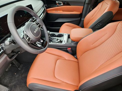 New 2026 Kia Carnival SX Prestige image 7