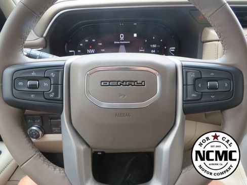 Used 2023 GMC Yukon Denali w/ Max Trailering Package AWD/4WD image 30