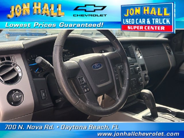 Used 2017 Ford Expedition XLT w/ Equipment Group 201A RWD image 22