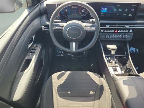 New 2026 Hyundai Santa Cruz SE image 11