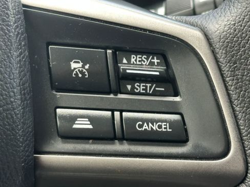 Used 2016 Subaru Forester 2.5i Touring w/ Eyesight & Navigation System AWD/4WD image 28