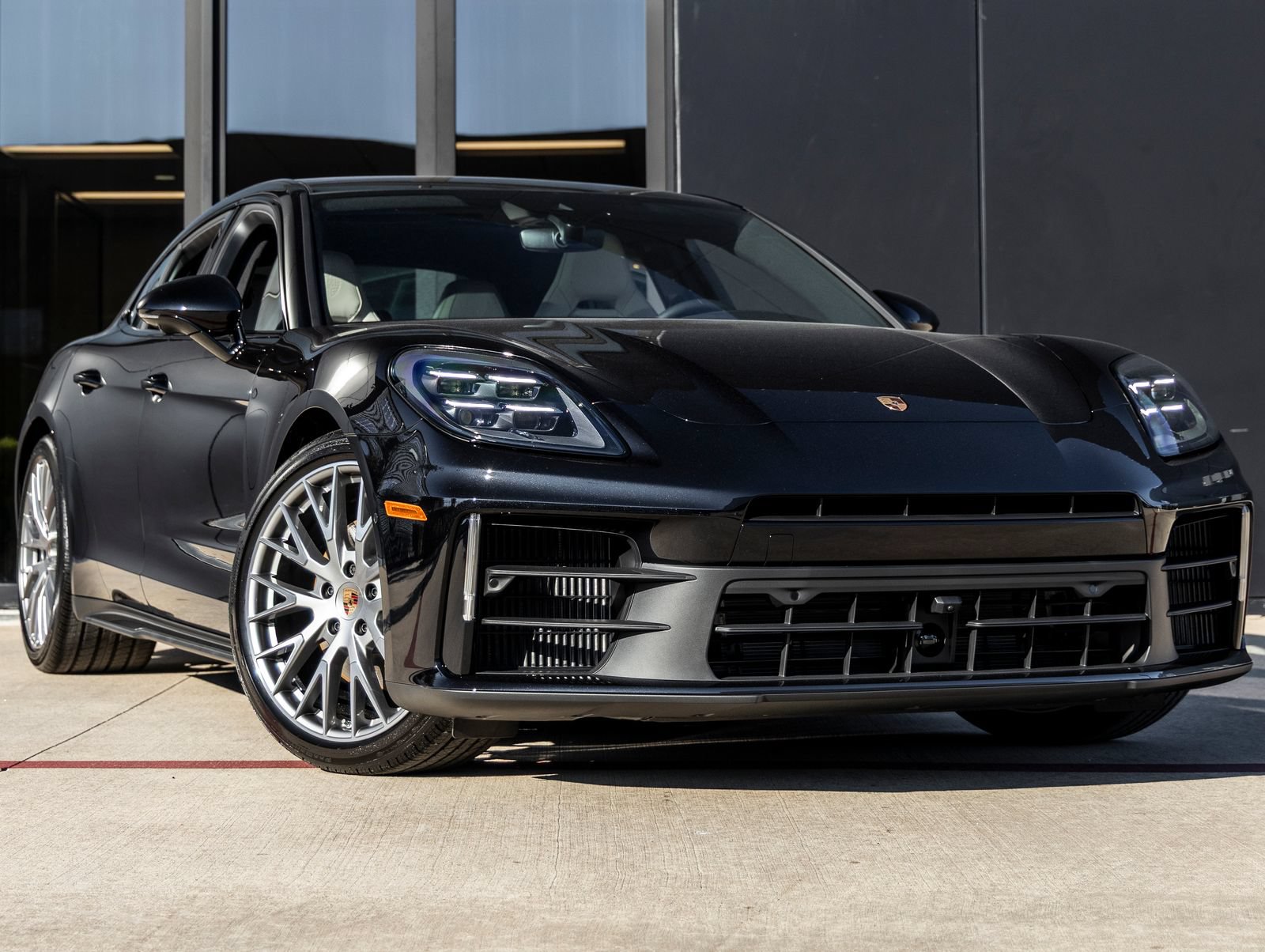 Certified 2026 Porsche Panamera 4 AWD/4WD image 6