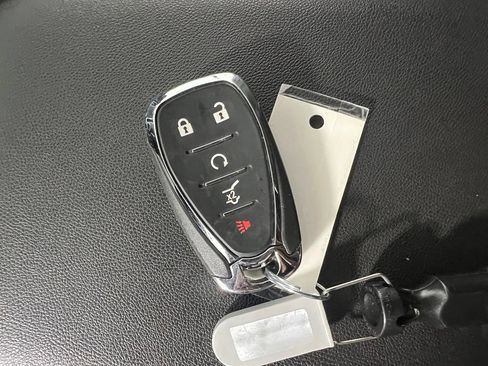 Certified 2020 Chevrolet Equinox LT FWD image 35