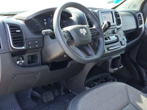 New 2026 RAM ProMaster 2500 w/ Quick Order Package 22G SLT FWD image 6