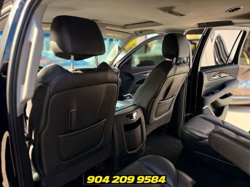 Used 2019 Cadillac Escalade Luxury AWD/4WD image 27