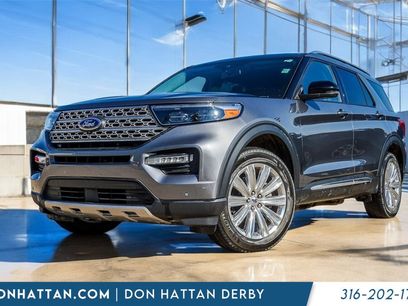 Used 2022 Ford Explorer Limited w/ Limited Technology Package