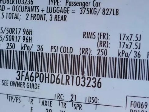 Used 2020 Ford Fusion SE FWD image 15
