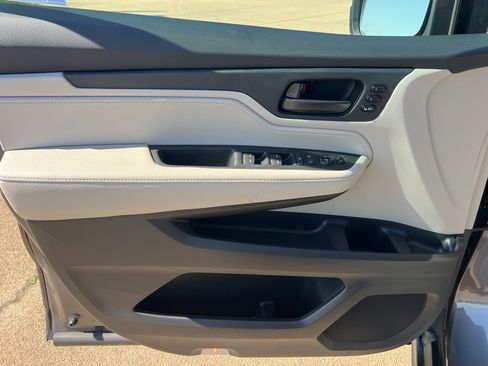 New 2026 Honda Odyssey EX-L image 12