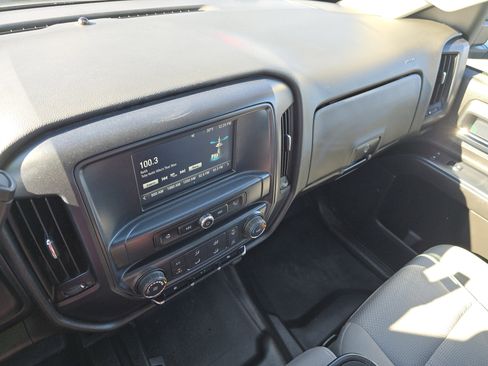 Used 2018 GMC Sierra 2500 4x4 Crew Cab w/ Sierra Convenience Package image 31