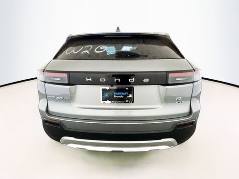 Used 2025 Honda Prologue EX image 5