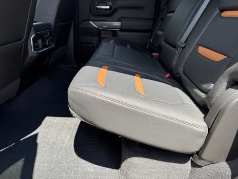Certified 2021 GMC Sierra 1500 AT4 AWD/4WD image 7