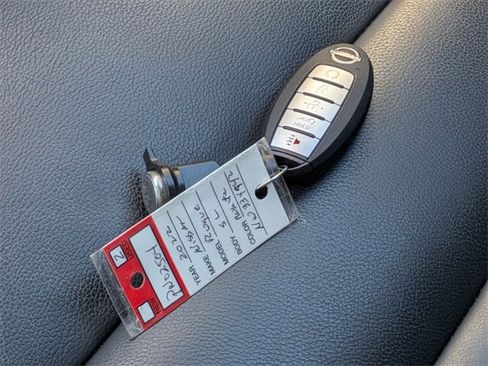 Certified 2022 Nissan Rogue SL w/ SL Premium Package image 17