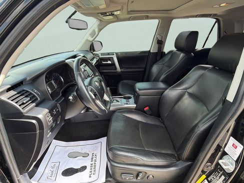 Used 2019 Toyota 4Runner Limited AWD/4WD image 18