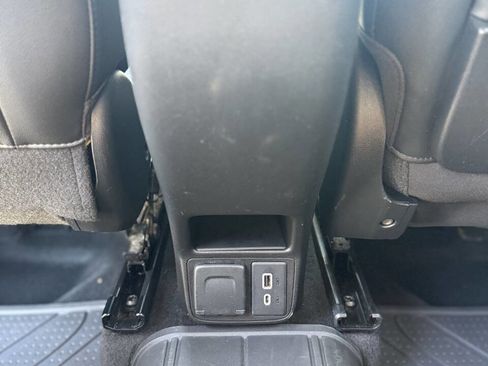 Used 2021 Chevrolet TrailBlazer ACTIV w/ Sun and Liftgate Package AWD/4WD image 20