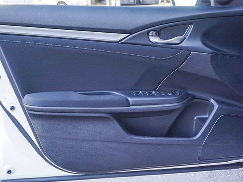 Used 2020 Honda Civic EX image 22