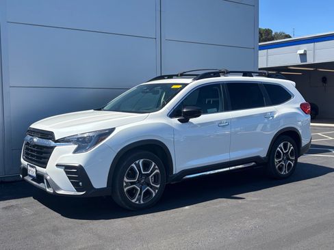 Used 2024 Subaru Ascent Touring AWD/4WD image 22