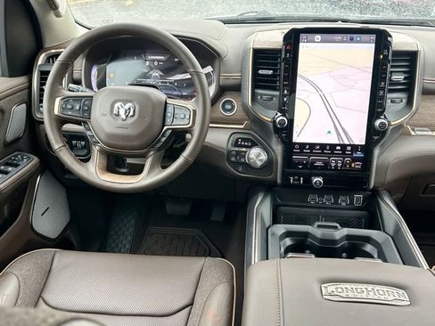 New 2026 RAM 1500 Limited w/ Trailer Tow Group image 24