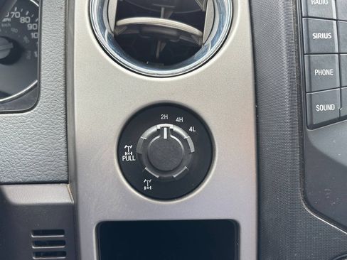 Used 2013 Ford F150 XLT w/ Mid Equipment Group AWD/4WD image 10