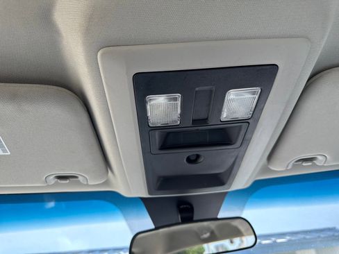 Used 2018 RAM 5500 Tradesman w/ Power & Remote Entry Group image 21