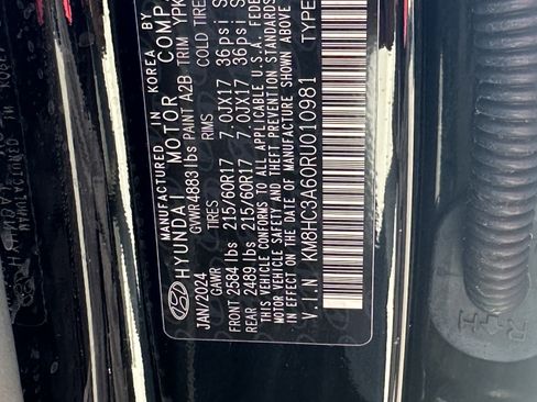 Used 2024 Hyundai Kona SEL FWD image 35