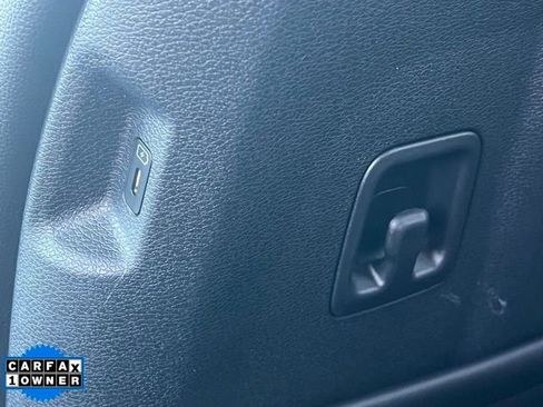 Used 2023 Kia Sportage EX image 15