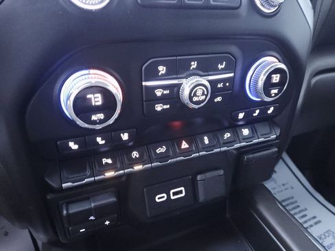 Used 2021 GMC Sierra 1500 SLT RWD image 18