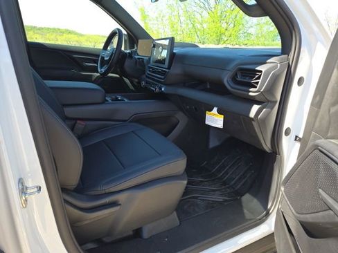 New 2024 Chevrolet Silverado EV W/T image 13