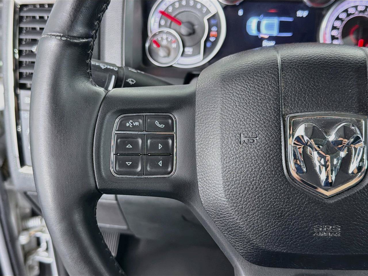 Used 2018 RAM 1500 Sport AWD/4WD image 46