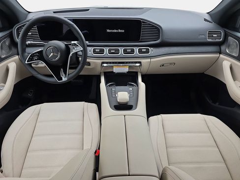 New 2026 Mercedes-Benz GLE 450 4MATIC Coupe image 9
