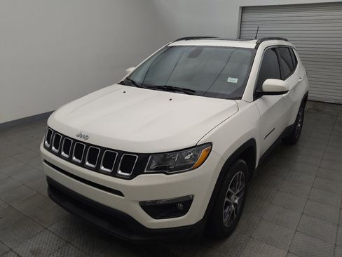 Used 2019 Jeep Compass Latitude w/ Popular Equipment Group FWD image 15