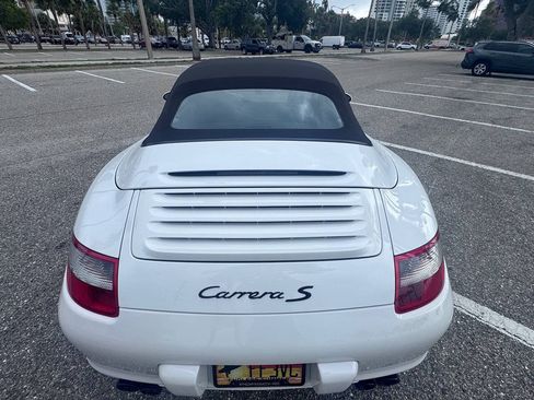 Used 2006 Porsche 911 Carrera S RWD image 32
