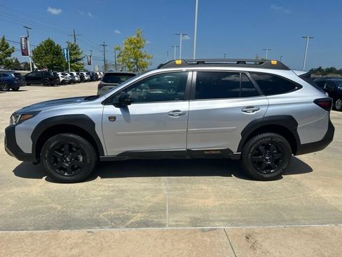 Used 2024 Subaru Outback Wilderness AWD/4WD image 4