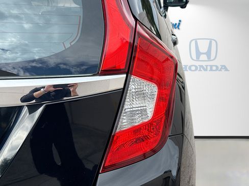 Used 2015 Honda Fit EX image 28