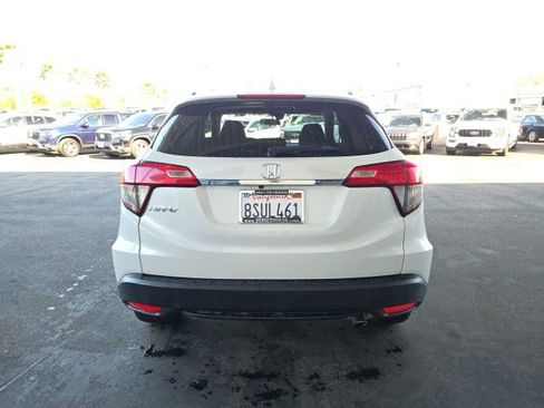 Used 2020 Honda HR-V EX image 8