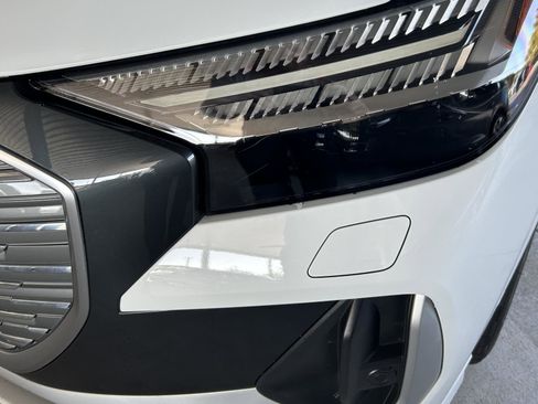 Certified 2023 Audi Q4 e-tron Prestige w/ 20" Wheel Package image 8