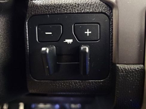 Used 2024 Toyota Tacoma TRD Sport image 25