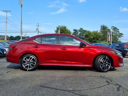 New 2025 Nissan Sentra SR w/ Trunk Package