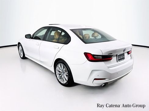 Used 2023 BMW 330i xDrive Sedan w/ Premium Package AWD/4WD image 5