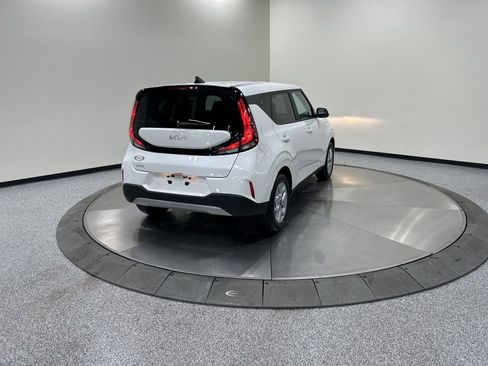 New 2025 Kia Soul LX image 5