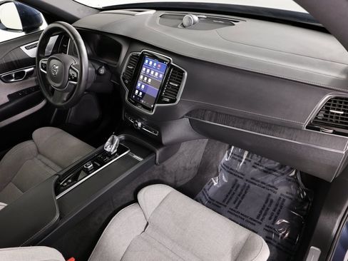 Used 2023 Volvo XC90 T8 Ultimate image 41