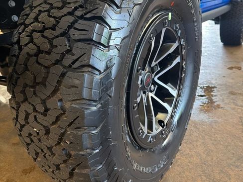 New 2026 Jeep Wrangler Unlimited Rubicon AWD/4WD image 11