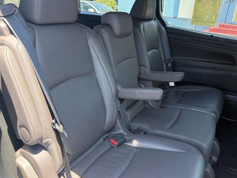 Used 2018 Honda Odyssey EX-L image 29
