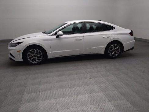 Used 2023 Hyundai Sonata SEL FWD image 2