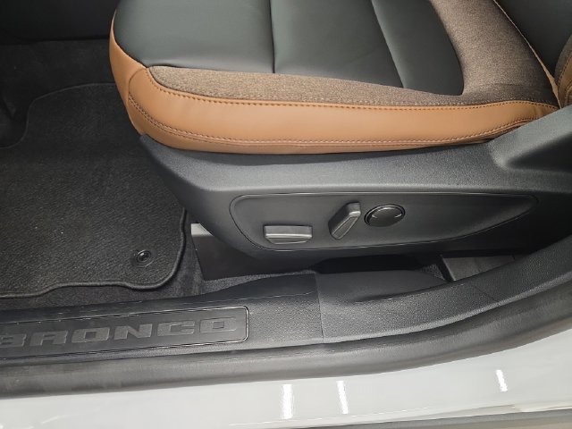 New 2026 Ford Bronco Sport Outer Banks w/ Outer Banks Tech Package+ AWD/4WD image 38
