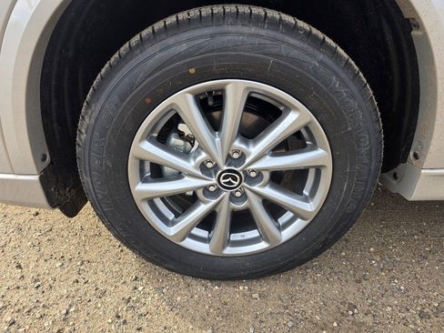 Used 2025 MAZDA CX-5 AWD 2.5 S w/ Preferred Package image 9