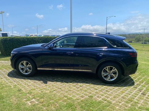 Certified 2022 Genesis GV70 2.5T AWD/4WD image 22