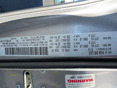 Used 2020 Jeep Cherokee Latitude Plus image 30