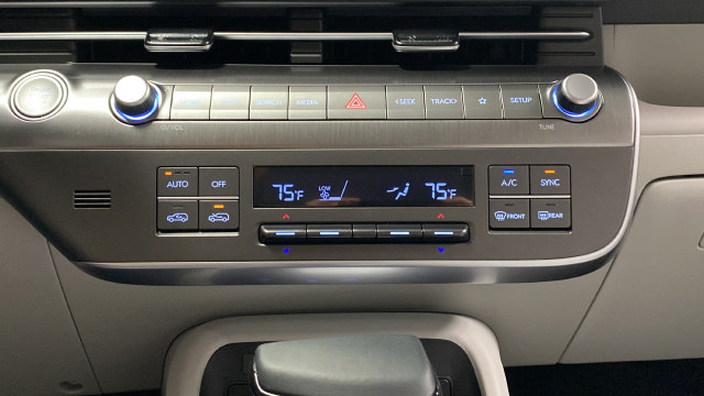 New 2027 Hyundai Kona SEL Sport AWD/4WD image 17